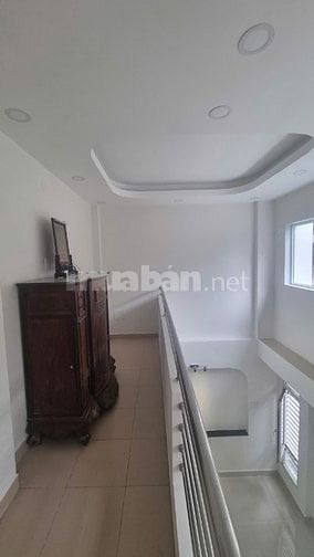 NHÀ 4 TẦNG DT 6m X 9,46m NỞ HẬU 6,5M HẺM 129 NGUYỄN TRÃI NHÀ MỚI