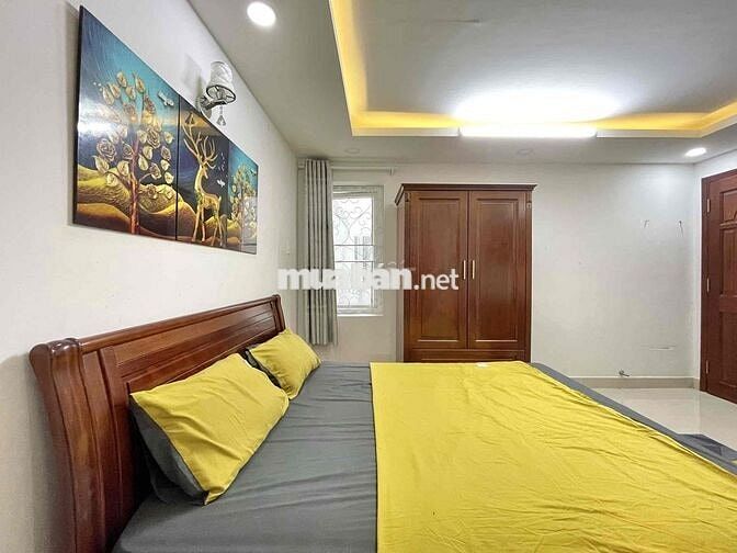 Căn Hộ Sang Trọng, Mới Xây Ngay Lê Hồng Phong Q10