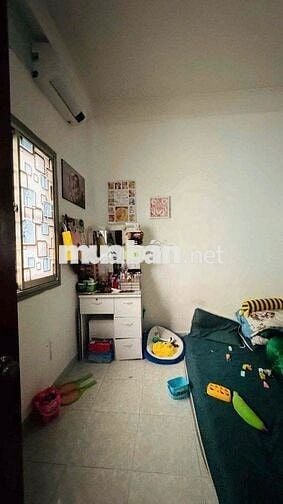 Góc 2 Mặt Tiền Đường Phạm Văn Hai Đối Diện Chợ Và Ngay Ngã Ba Lớn.