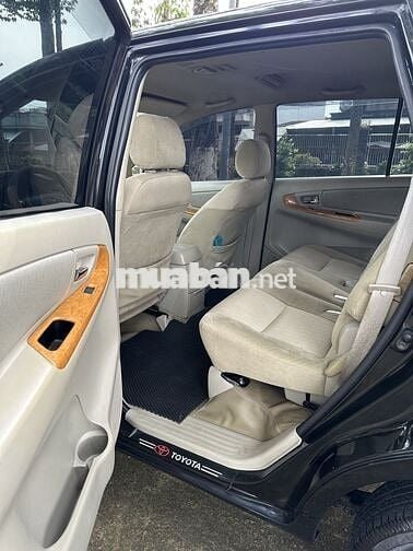 Toyota Innova 2008 G - 155000 km