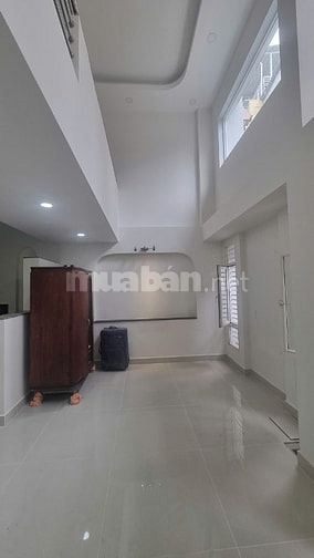 NHÀ 4 TẦNG DT 6m X 9,46m NỞ HẬU 6,5M HẺM 129 NGUYỄN TRÃI NHÀ MỚI