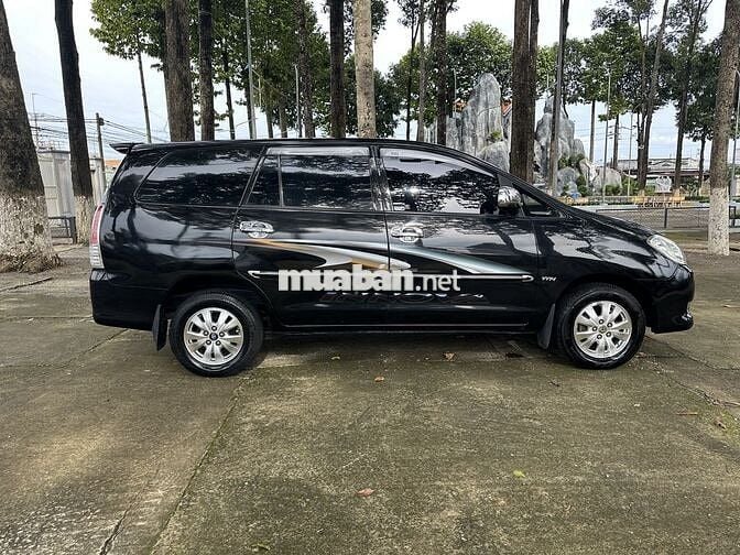 Toyota Innova 2008 G - 155000 km
