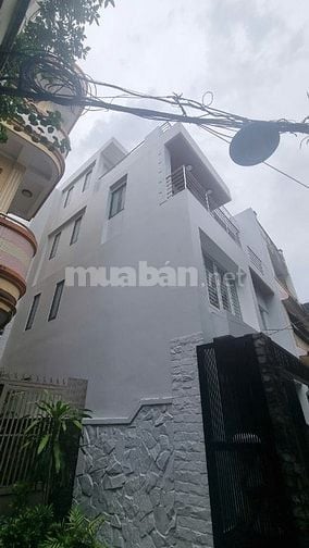 NHÀ 4 TẦNG DT 6m X 9,46m NỞ HẬU 6,5M HẺM 129 NGUYỄN TRÃI NHÀ MỚI