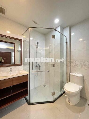 Căn Hộ Sang Trọng, Mới Xây Ngay Lê Hồng Phong Q10