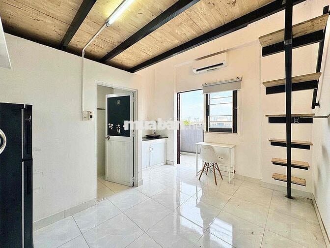 Duplex to full nội thất - Ở được 4 người 4 xe - Gần các Trường đại hoc