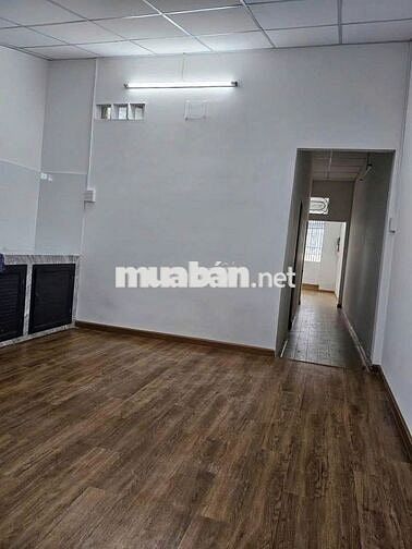 Bán gấp nhà bà điểm 4,hóc môn dt 115ṁ2,983 triệu, sổ hồng riêng