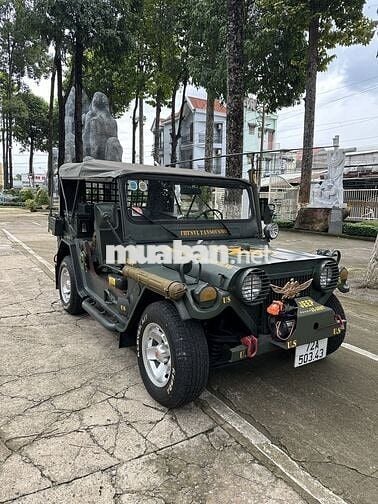 Jeep A2 truoc 1975 Mỹ