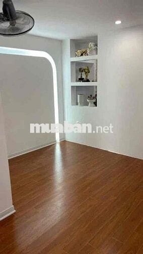 Siêu vip căn nhà trung tâm Ba ĐÌNH, đằng sau Đại sứ quán Mỹ- 4ty85