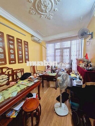 Phố Trung Liệt, Thái Hà, 52m2*5 tầng, gần phố, nhà kiên cố, về ở luôn