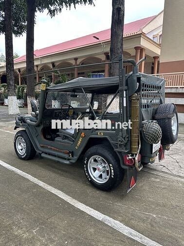 Jeep A2 truoc 1975 Mỹ
