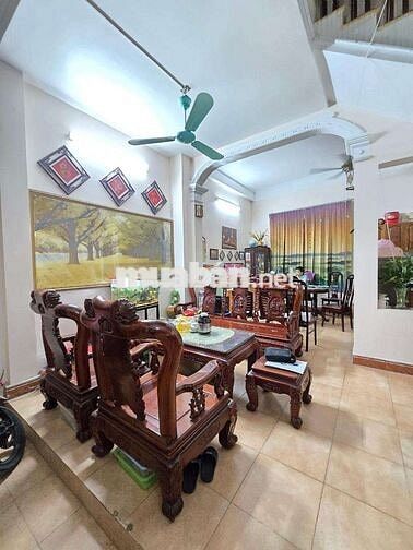 Đặng Tiến Đông, nhà đẹp chỉ 20m ra oto, sổ vuông 52m2 * 5 tầng * 4 ngủ