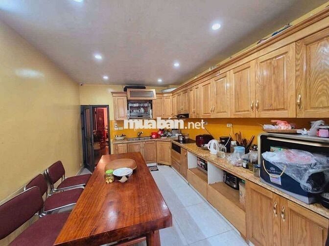 Phố Trung Liệt, Thái Hà, 52m2*5 tầng, gần phố, nhà kiên cố, về ở luôn