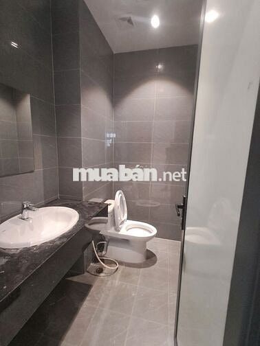 Thạch Bàn- Nhà Liền Kề - 63M2 × 5 Tầng - Full Đồ- Mới Xây