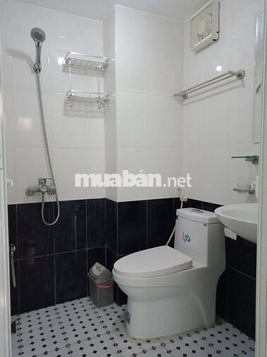 Cho thuê CHDV 2N1K 65m2 tầng 3 Ngõ 141 Phố Trích Sài, Tây Hồ, Hà Nội.