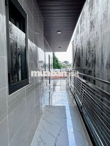Cho thuê nhà liền kề mới tinh hẻm phú mỹ 1 trệt lầu có máy lạnh. 4tr5