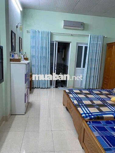 Chủ cần Bán  nhà hẻm oto bìa hoàn công diện tích rộng