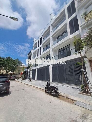 Thạch Bàn- Nhà Liền Kề - 63M2 × 5 Tầng - Full Đồ- Mới Xây