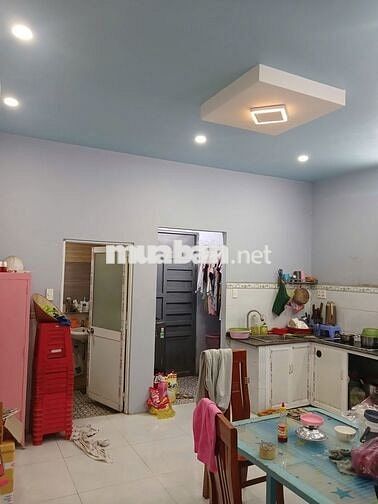 Chính chủ cần bán gấp căn nhà Phường 4 Quận 8. MT 3,5m DT 3.5x10m. SHR