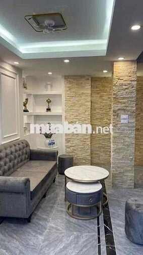 Siêu vip căn nhà trung tâm Ba ĐÌNH, đằng sau Đại sứ quán Mỹ- 4ty85