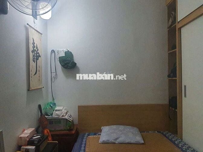 CHO THUÊ CĂN HỘ 55M2, GỒM 2 NGỦ, PHỐ VÕNG THỊ, TÂY HỒ, HÀ NỘI