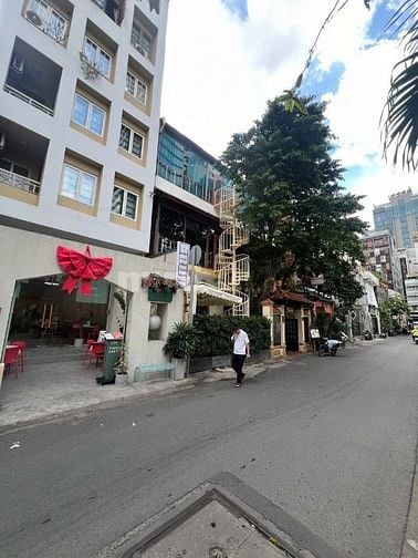 17CHDV cao cấp ngay phố Nhật Lê Thánh Tôn Bến Nghé Quận 1 giá 100 tỷ