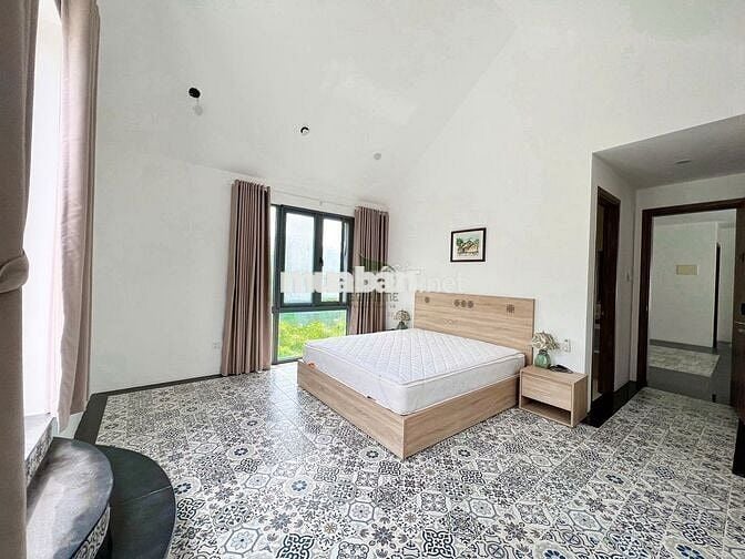 CHO THUÊ VILLA CÓ THANG MÁY VIEW TOÀN CẢNH VỊNH NHA TRANG GIÁ 90 TRIỆU
