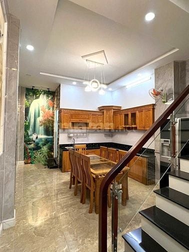 CHÍNH CHỦ 1 ĐỜI– 4 Tầng68M2, HIẾM NGANG 4.5M – HẺM XE HƠI Ngủ Trong