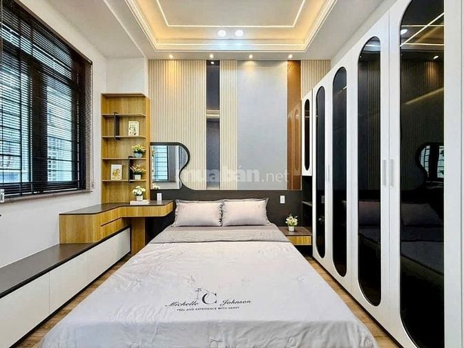 BÁN NHÀ ĐẸP ĐƯỜNG 13 , PHƯỜNG 10 50M2 GIÁ CHỈ 2T250 THƯƠNG LƯỢNG SHR