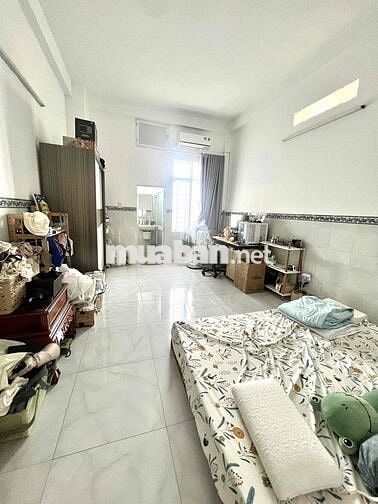 CHO THUÊ NHÀ KINH DOANH 4 TẦNG NGAY KHU PHỐ DU LỊCH TTTP GIÁ 35 TRIỆU/