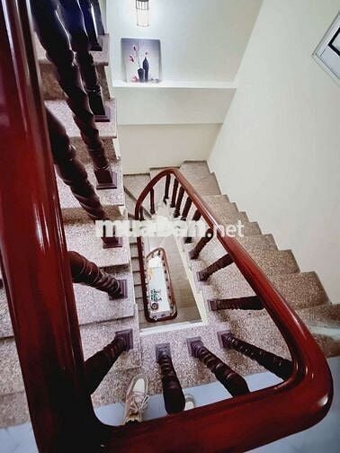 CHO THUÊ NHÀ PHỐ ĐẠI ĐỒNG – Ô TÔ VÀO NHÀ

Diện tích: 50m²4 tầng