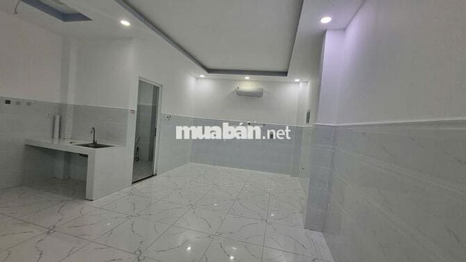 Phòng trọ rộng 40m2, Đường Trường Chinh, Quân. Tân Bình