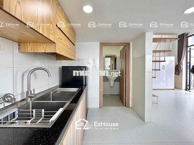 Cho thuê Duplex căn hộ dịch vụ LẠC LONG QUÂN BANCOL Full NT gần HUFLIT