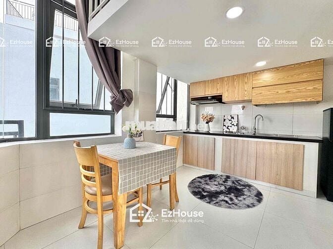 Cho thuê Duplex căn hộ dịch vụ LẠC LONG QUÂN BANCOL Full NT gần HUFLIT