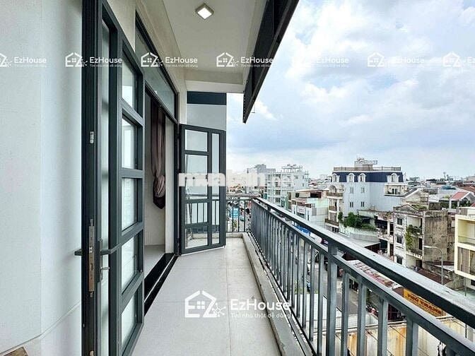 Cho thuê Duplex căn hộ dịch vụ LẠC LONG QUÂN BANCOL Full NT gần HUFLIT