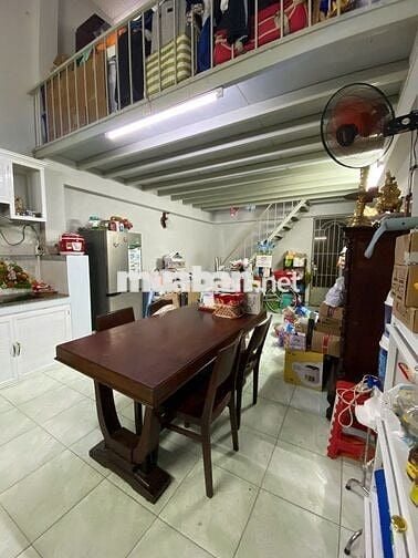 Bán nhà 94m2 - mặt tiền 12m hiếm ở trung tâm quận 7 - giá 16 tỷ (bao)