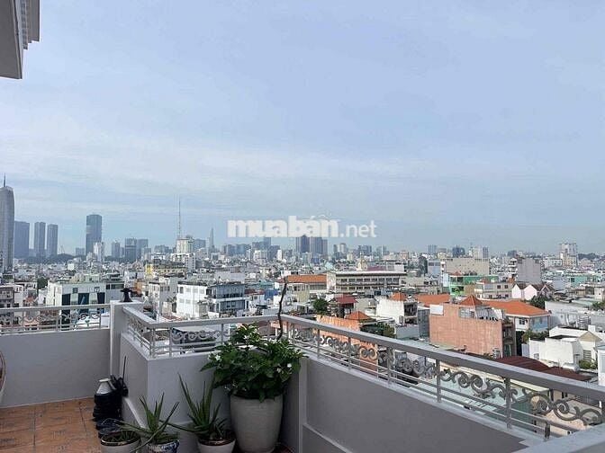 Penhouse 150m2 2PN Ban công view toàn thành Bình Thạnh