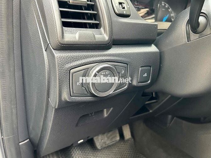 Ford Ranger 2018 XLS 2.2 4x2 AT - 79000 km