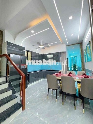 Nhà Đẹp Gần KCN VSIP1 Thuận An, trệt 1 lầu giá chỉ 700 triệu, SHR