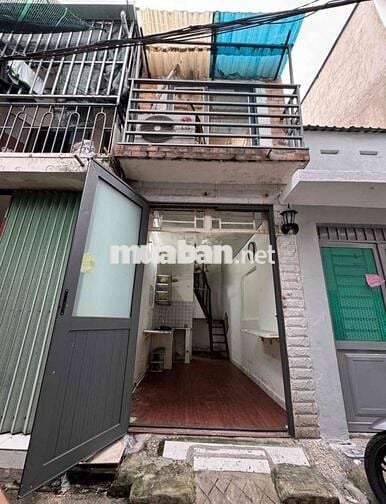 Nhà nguyên căn đường Nguyễn Kiệm dt 3x6m 1 lầu có máy lạnh,nước nóng
