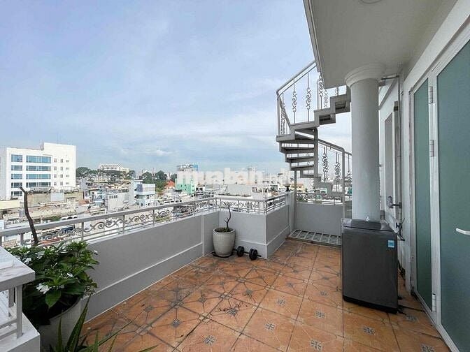 Penhouse 150m2 2PN Ban công view toàn thành Bình Thạnh