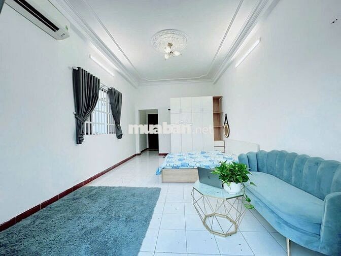 Cho thuê căn hộ dịch vụ studio tách bếp gần Sân Bay