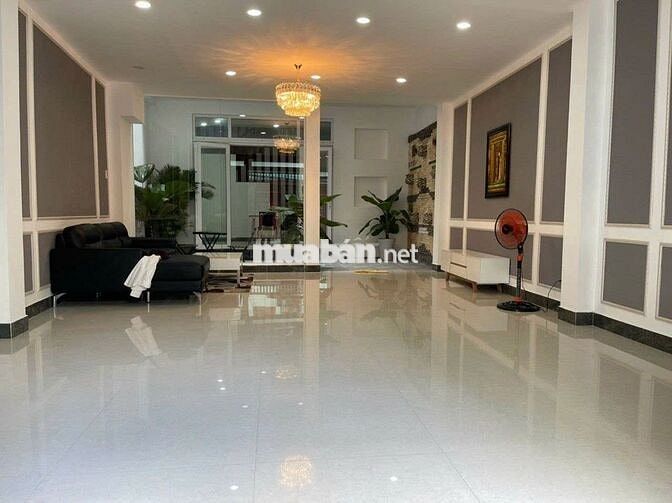 Cho thuê nhà HXH 106/5A Lạc Long Quân, Phường 3, Quận 11