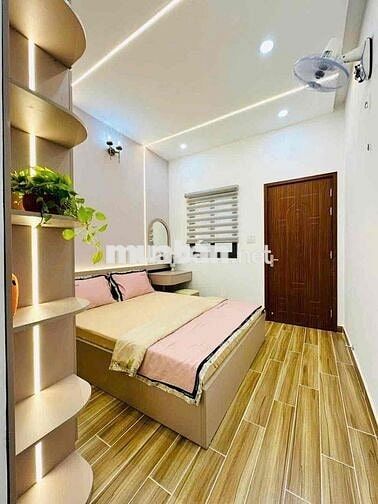 Nhà Thất Sơn, Q10 – 38m², Giá Chỉ 4.15 Tỷ – Hẻm Rộng, Gần Mặt Tiền!