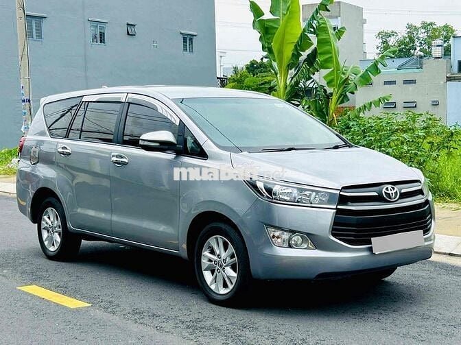 Toyota Innova 2017 2.0E - 84000 km