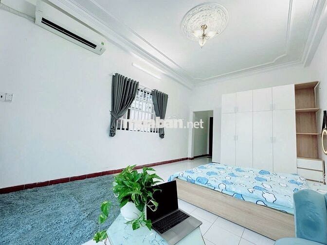 Cho thuê căn hộ dịch vụ studio tách bếp gần Sân Bay