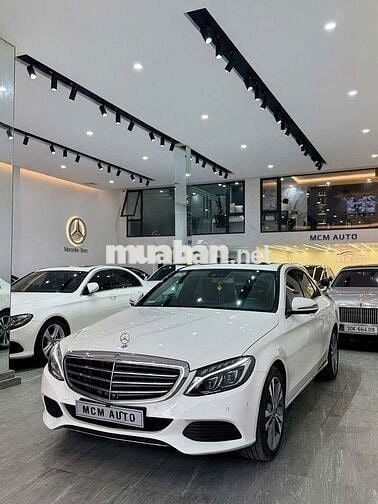 Mercedes Benz 2018 C250 Exclusive - 60000 km