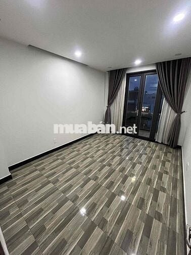 PHÒNG CHÍNH CHỦ MỚI XẬY - QUẬN 11