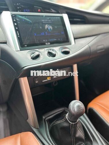 Toyota Innova 2017 2.0E - 84000 km