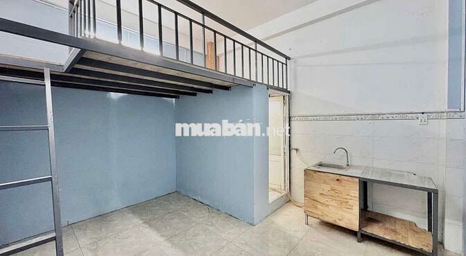 Trống sẵn phòng trọ gác cao full nội thất ngay kế Đại học Công Thương