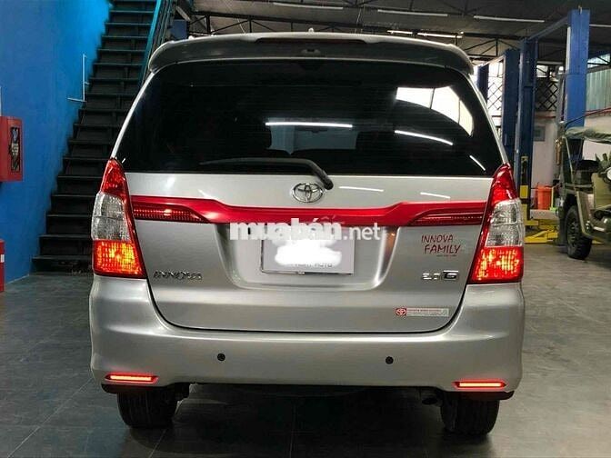 Toyota Innova 2015 2.0G - 189000 km